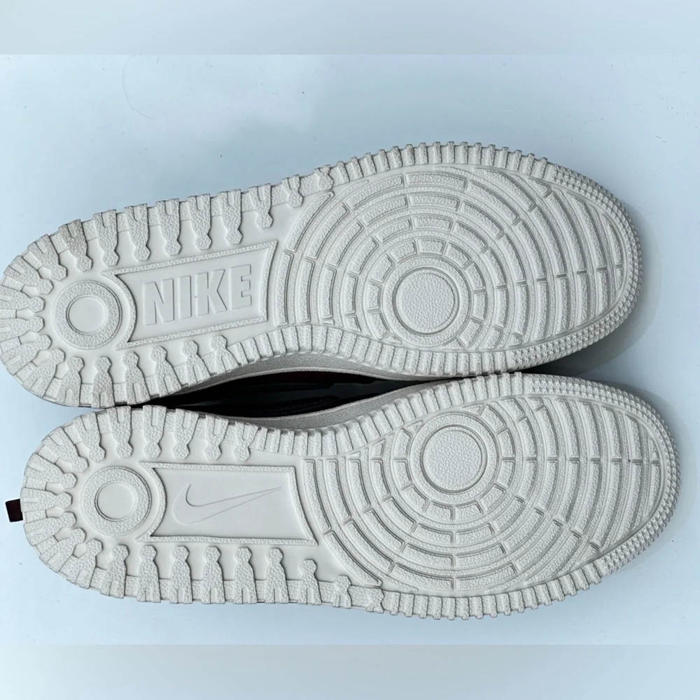 NEW Nike Court Vision Winter Casual Sneaker Boot - fits US Womens 10.5, 11